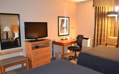Royal Hotel West Edmonton, Trademark Collection by Wyndham