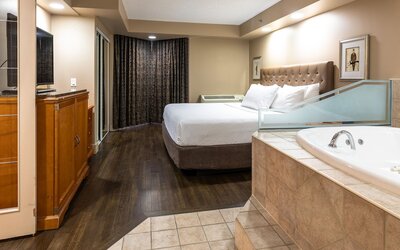 Royal Hotel West Edmonton, Trademark Collection by Wyndham