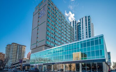 Campus Tower Suite Hotel