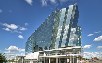 DoubleTree by Hilton Edmonton Downtown