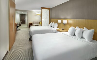 DoubleTree by Hilton Edmonton Downtown