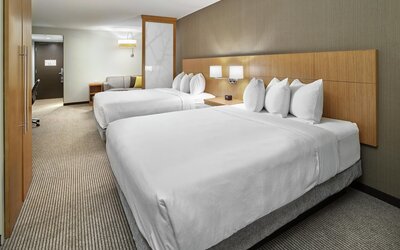 DoubleTree by Hilton Edmonton Downtown