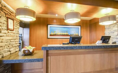 Sawridge Inn & Conference Centre Edmonton South