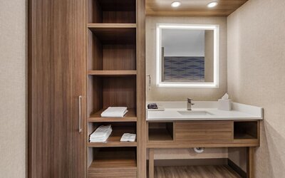 Best Western Plus West Edmonton