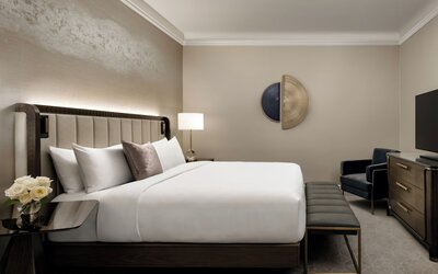 Fairmont Hotel Macdonald