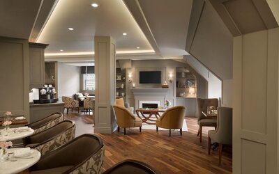 Fairmont Hotel Macdonald