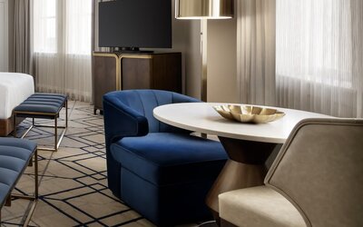 Fairmont Hotel Macdonald