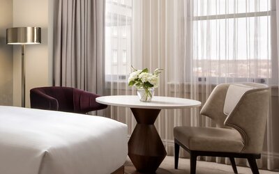 Fairmont Hotel Macdonald