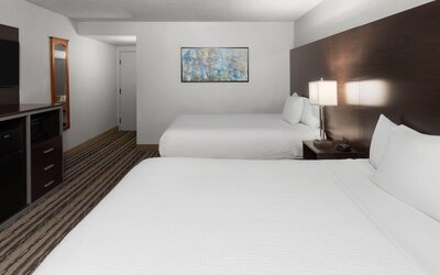 Endeavor Inn & Suites, Trademark Collection by Wyndham
