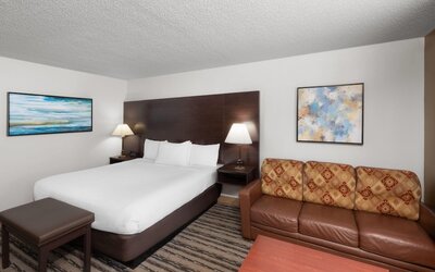 Endeavor Inn & Suites, Trademark Collection by Wyndham