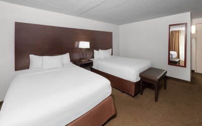 Endeavor Inn & Suites, Trademark Collection by Wyndham