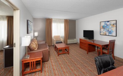 Endeavor Inn & Suites, Trademark Collection by Wyndham