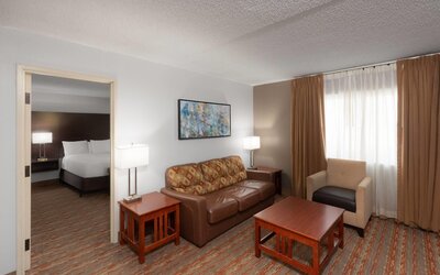 Endeavor Inn & Suites, Trademark Collection by Wyndham