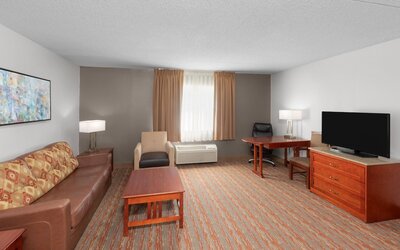 Endeavor Inn & Suites, Trademark Collection by Wyndham