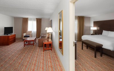 Endeavor Inn & Suites, Trademark Collection by Wyndham