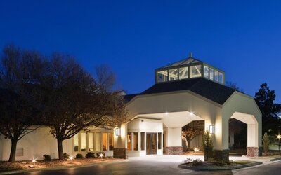 Endeavor Inn & Suites, Trademark Collection by Wyndham