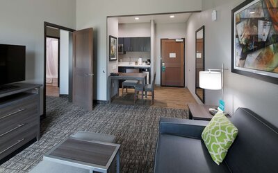 Homewood Suites by Hilton Topeka