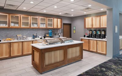 Homewood Suites by Hilton Topeka