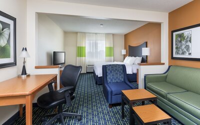 AmericInn by Wyndham Topeka