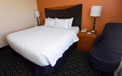 AmericInn by Wyndham Topeka