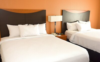 AmericInn by Wyndham Topeka