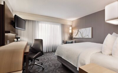 Courtyard by Marriott Topeka