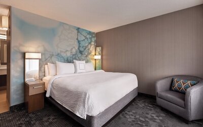 Courtyard by Marriott Topeka
