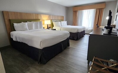 Country Inn & Suites by Radisson, Topeka West, KS