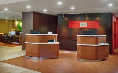 Courtyard by Marriott Baton Rouge Acadian Centre/LSU Area