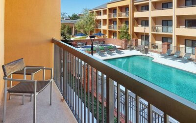Courtyard by Marriott Baton Rouge Acadian Centre/LSU Area