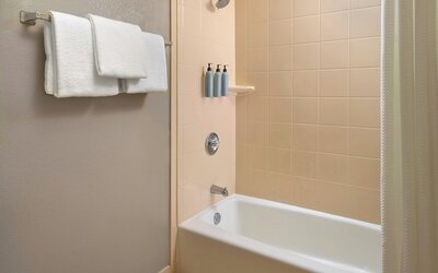 Courtyard by Marriott Baton Rouge Acadian Centre/LSU Area