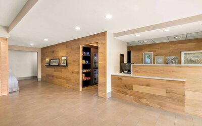 Country Inn & Suites by Radisson, LSU/Medical Corridor