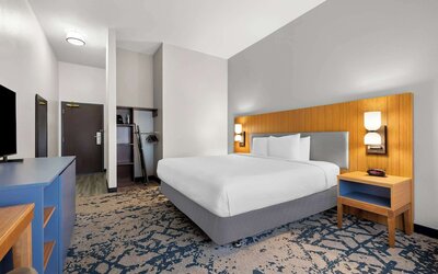 Country Inn & Suites by Radisson, LSU/Medical Corridor