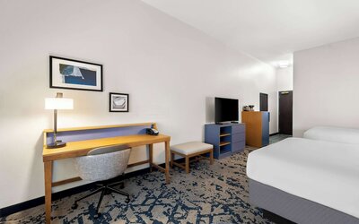 Country Inn & Suites by Radisson, LSU/Medical Corridor