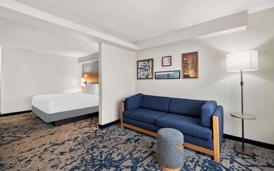 Country Inn & Suites by Radisson, LSU/Medical Corridor