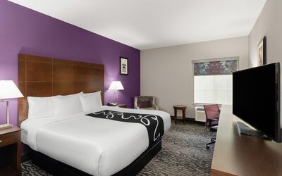 La Quinta Inn & Suites by Wyndham Baton Rouge Denham Springs