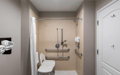La Quinta Inn & Suites by Wyndham Baton Rouge Denham Springs