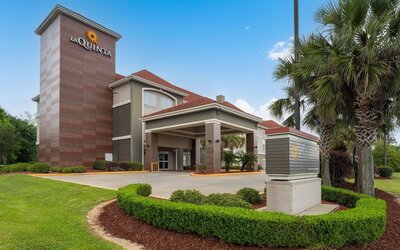 La Quinta Inn & Suites by Wyndham Baton Rouge Denham Springs
