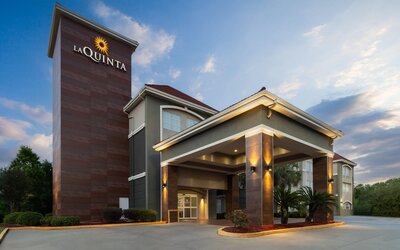 La Quinta Inn & Suites by Wyndham Baton Rouge Denham Springs
