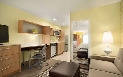 Home2 Suites by Hilton Baton Rouge