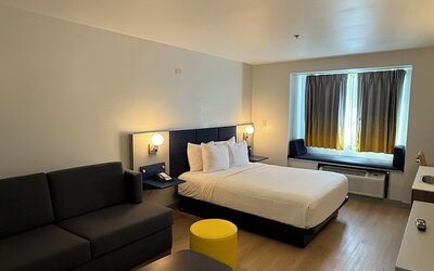 Microtel Inn & Suites by Wyndham Baton Rouge Airport