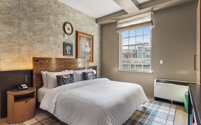 Hotel Indigo Baton Rouge Downtown by IHG