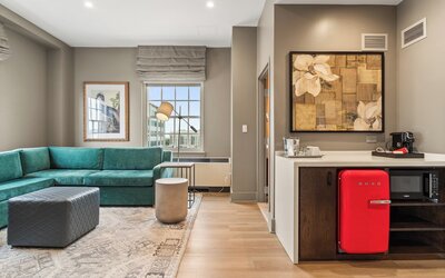 Hotel Indigo Baton Rouge Downtown by IHG