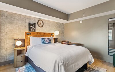 Hotel Indigo Baton Rouge Downtown by IHG