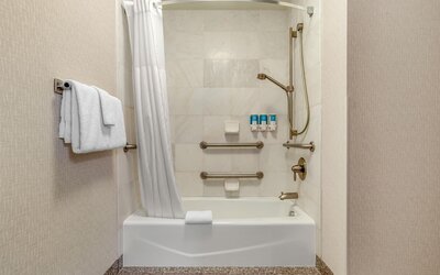 Drury Inn & Suites Baton Rouge