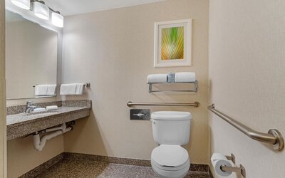 Drury Inn & Suites Baton Rouge
