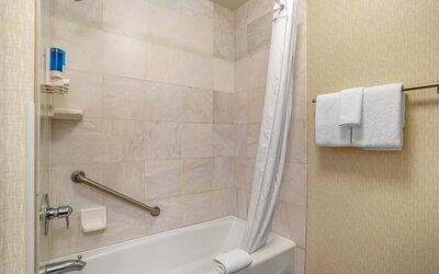 Drury Inn & Suites Baton Rouge