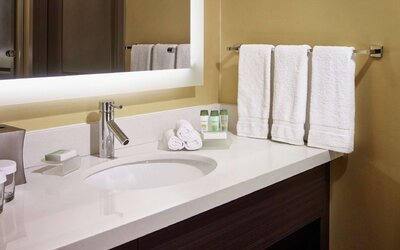 Homewood Suites by Hilton Hamilton, Ontario, Canada