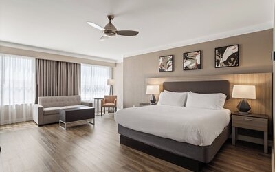 Holiday Inn Baton Rouge College Drive I-10 by IHG