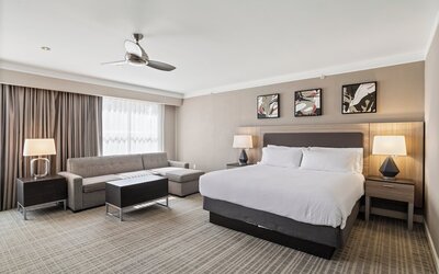 Holiday Inn Baton Rouge College Drive I-10 by IHG